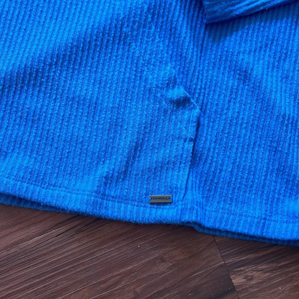 O’Neill blue loungewear set with hood and pockets - Picture 7 of 9